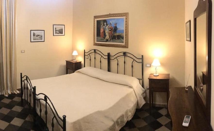 Ninfadea Appartament And Rooms Syracuse Exterior foto